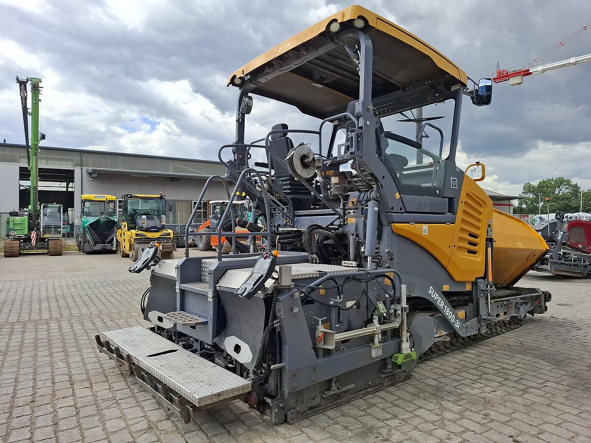 Kettenfertiger Vögele S 1800-3i