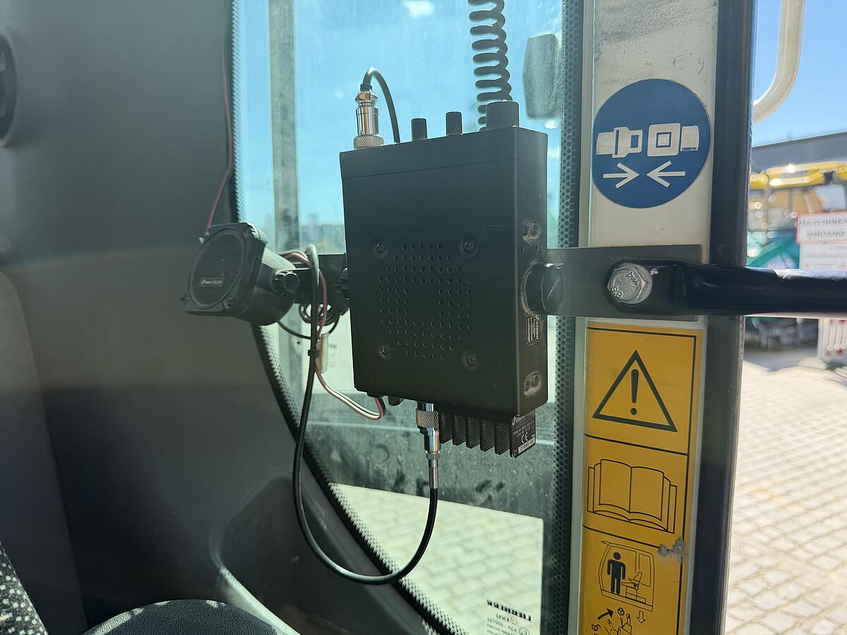 Kettenbagger Liebherr R 920 Compact LC