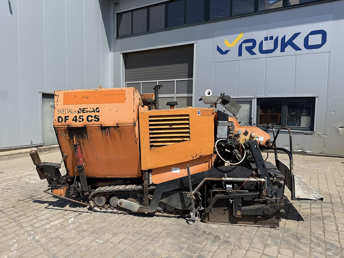 Kleinfertiger Dynapac DF 45 CS