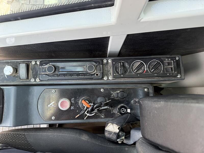 Telekrane Sennebogen 633 R Serie E