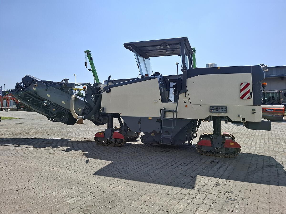 Straßenfräsen Wirtgen W 150 CFi