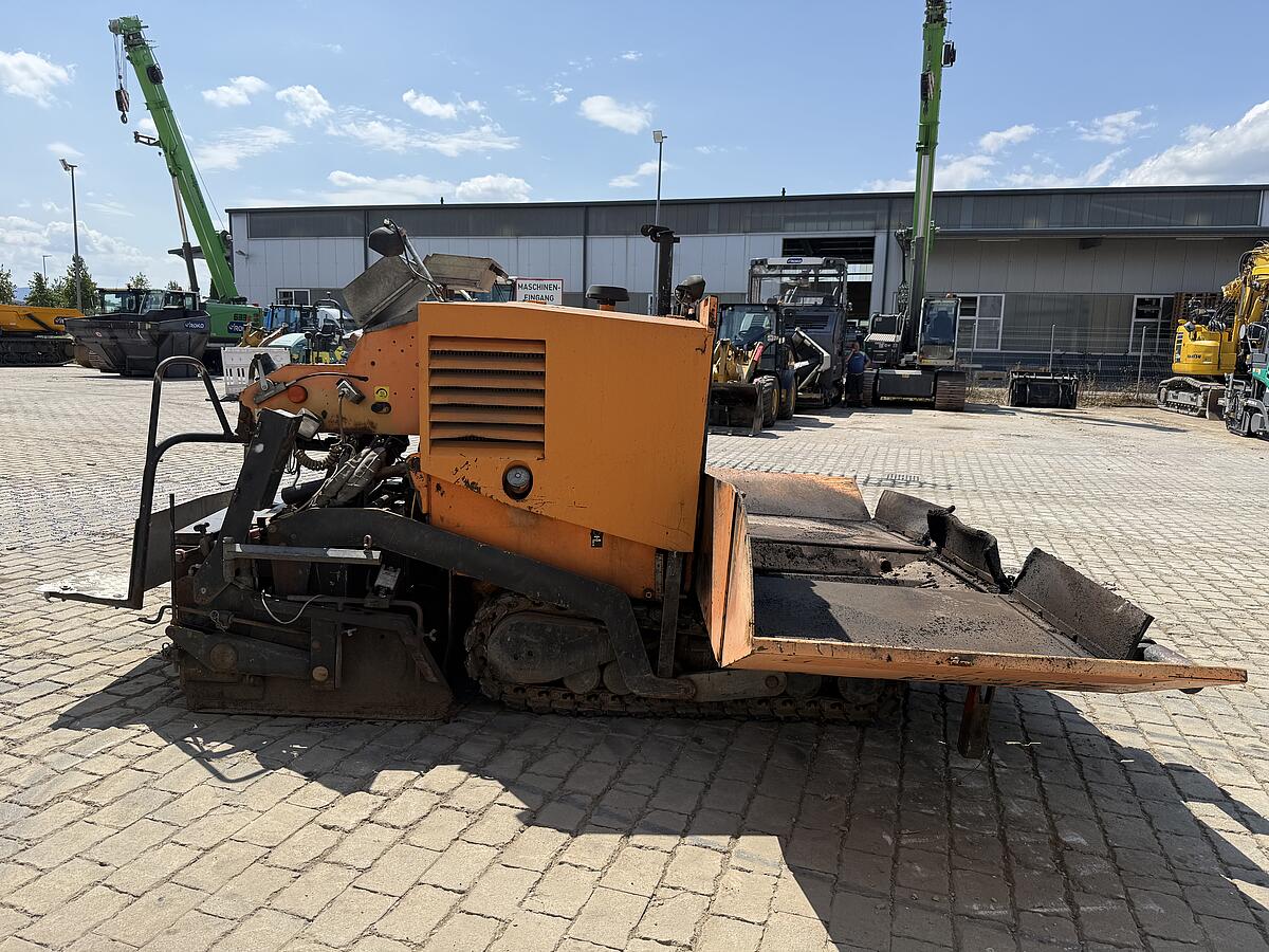 Kleinfertiger Dynapac DF 45 CS