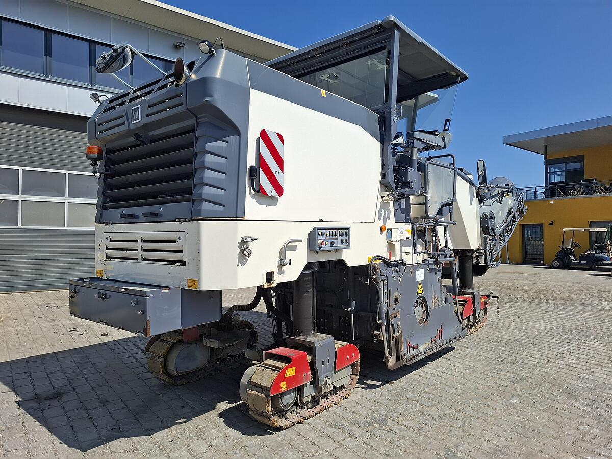 Straßenfräsen Wirtgen W 150 CFi