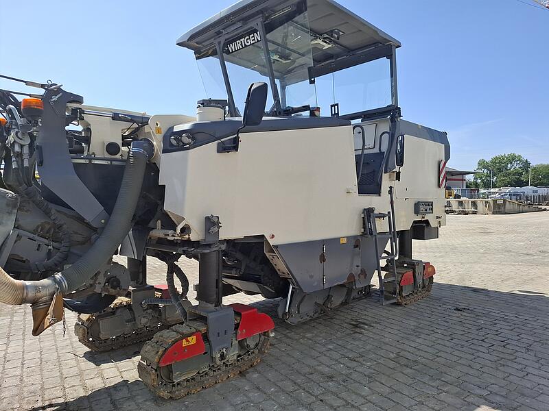 Straßenfräsen Wirtgen W 150 CFi