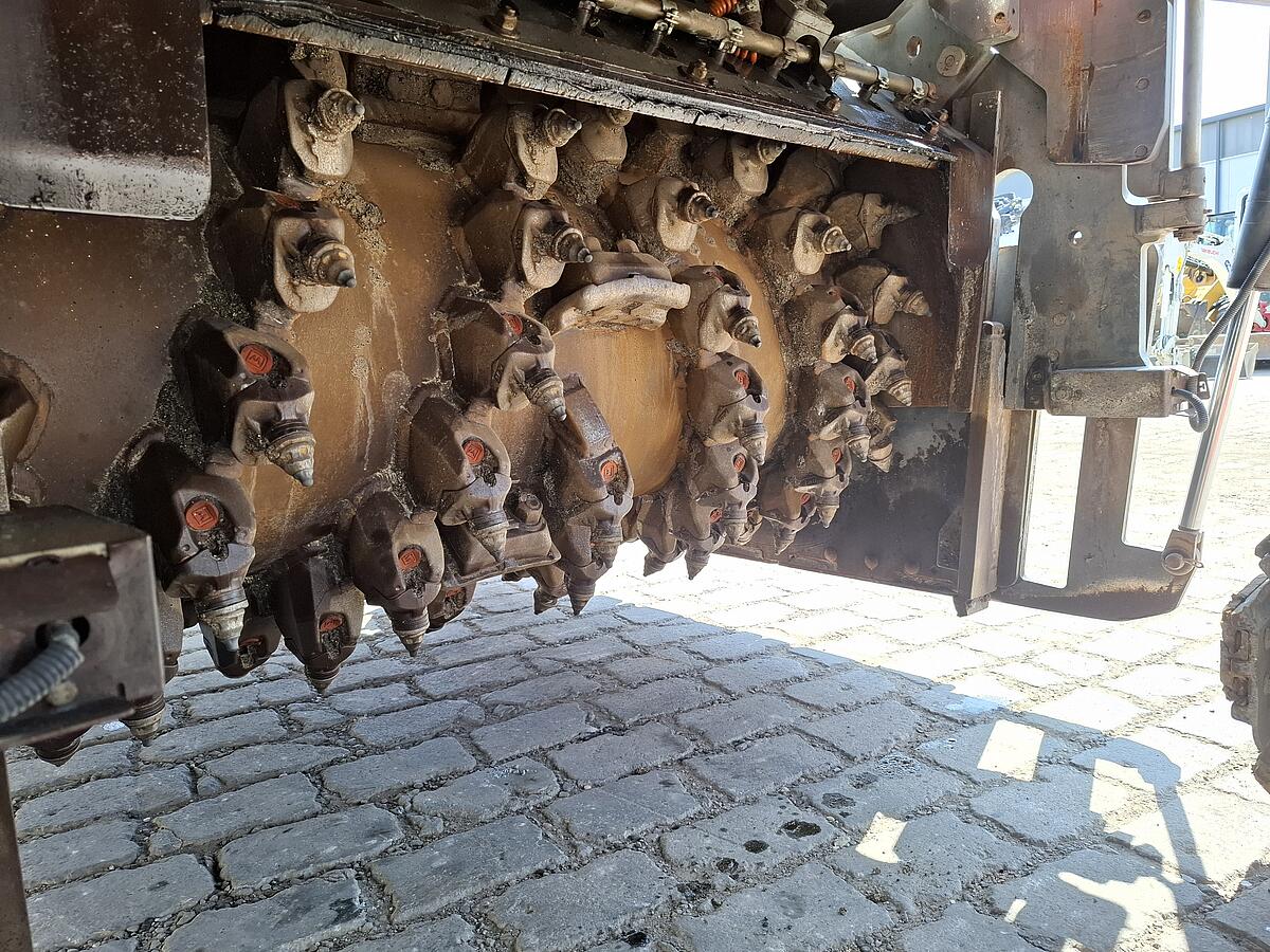 Straßenfräsen Wirtgen W 150 CFi