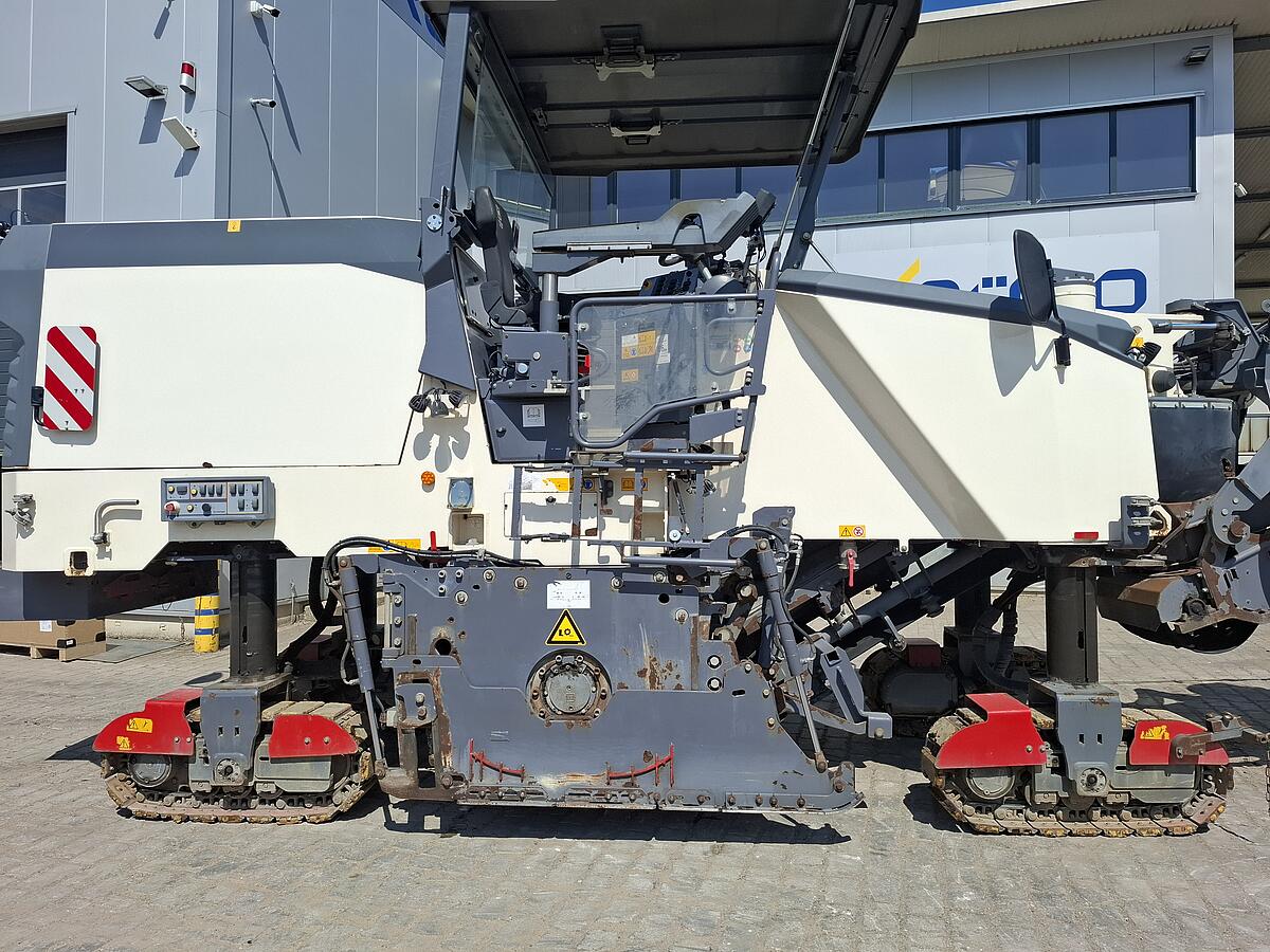 Straßenfräsen Wirtgen W 150 CFi