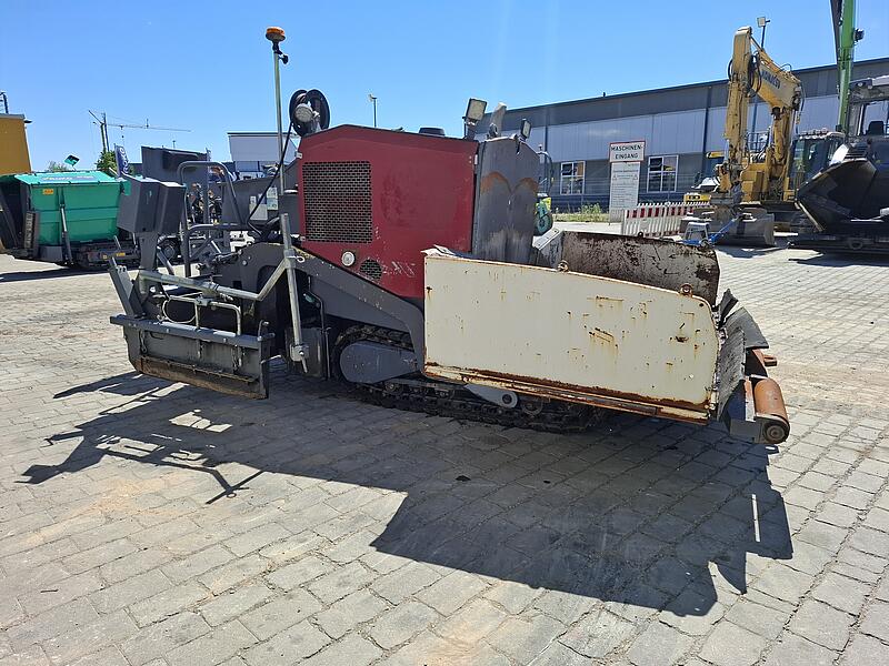 Kleinfertiger Dynapac F 1200 CS