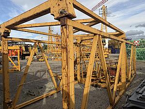Liebherr كران- سكشن Klettereinheit 256HC mit Hydraulikaggregat
