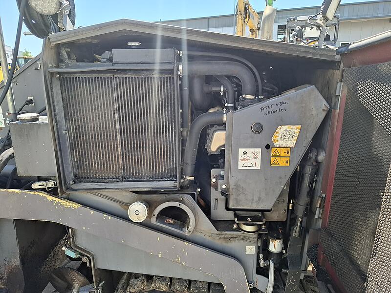Kleinfertiger Dynapac F 1200 CS