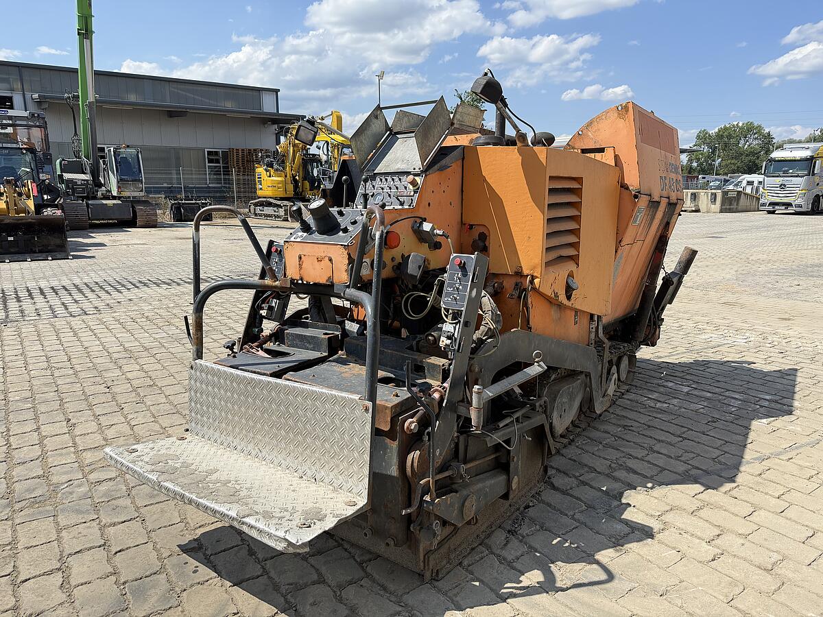 Kleinfertiger Dynapac DF 45 CS