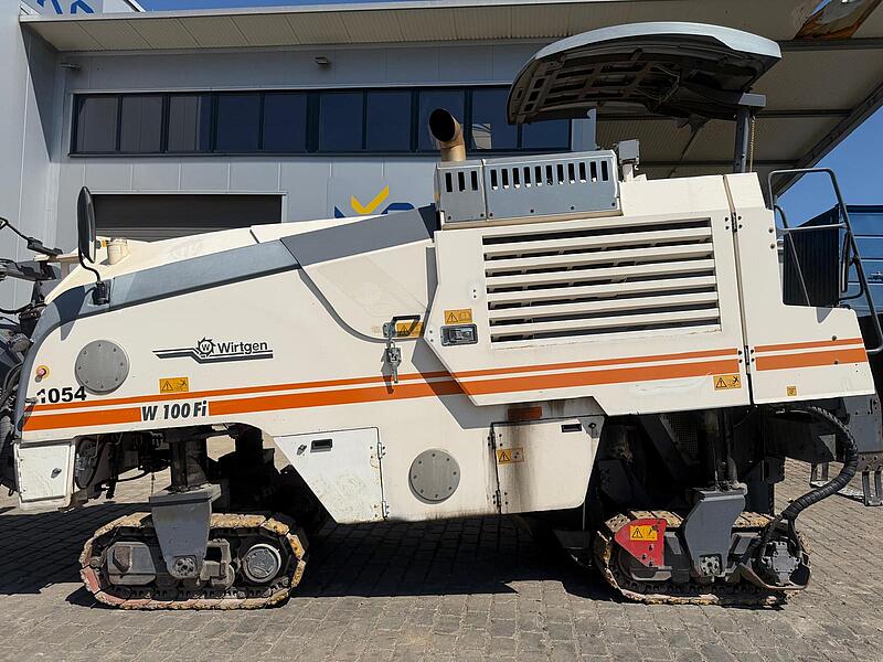 Straßenfräsen Wirtgen W 100 Fi