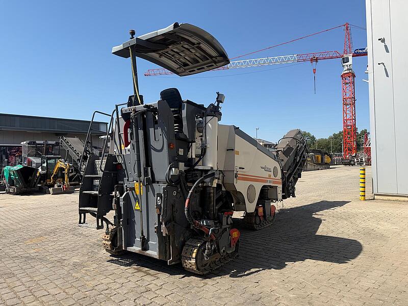Straßenfräsen Wirtgen W 100 Fi