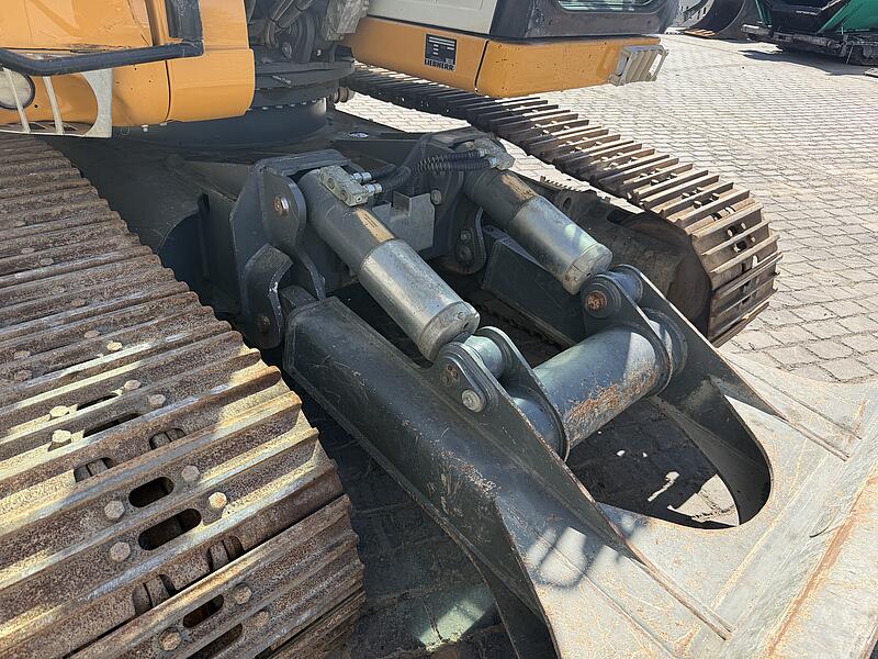 Kettenbagger Liebherr R 920 Compact LC