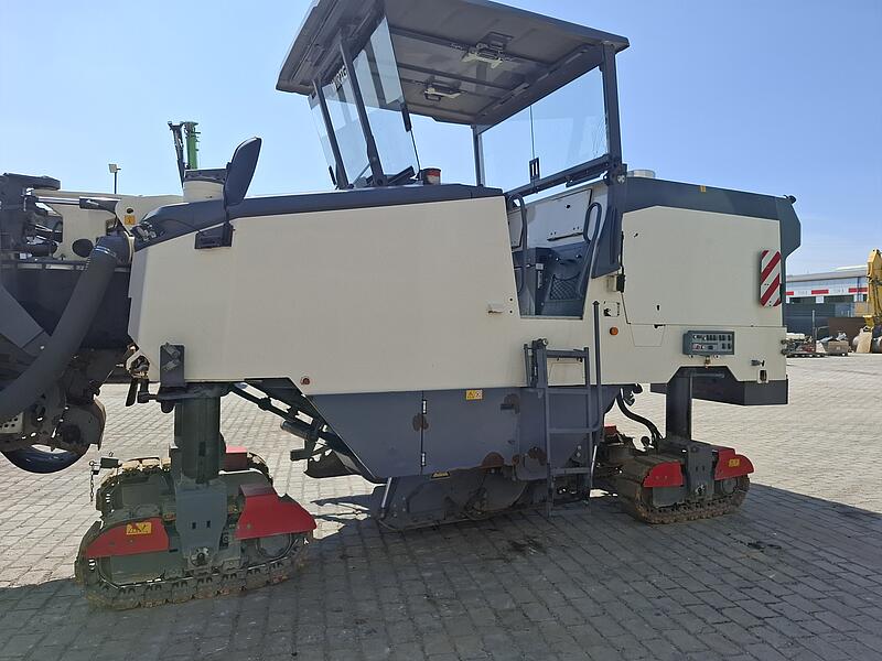 Straßenfräsen Wirtgen W 150 CFi