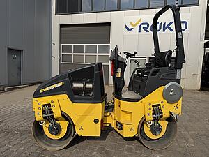 Bomag مدحلة اسفلت BW 100 AD-5