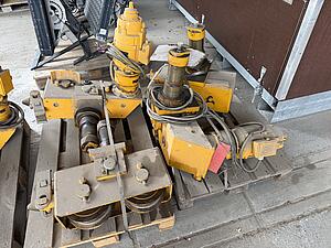 Potain Fast erecting cranes 1 Satz Schienenfahrwerke für Poatin 386B/1 set Rail bogies for Potain 386B