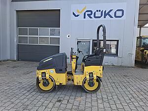 Bomag مدحلة اسفلت BW 90 AD-5