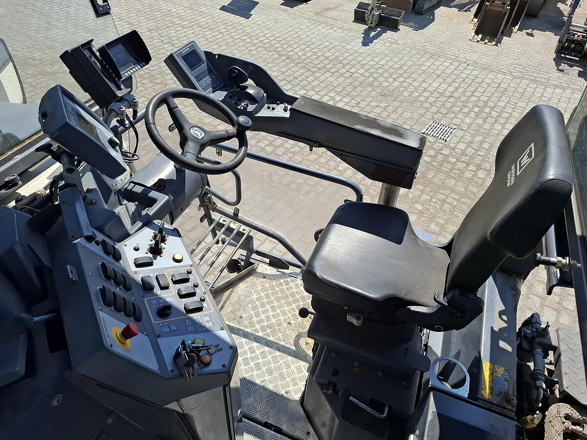 Straßenfräsen Wirtgen W 150 CFi