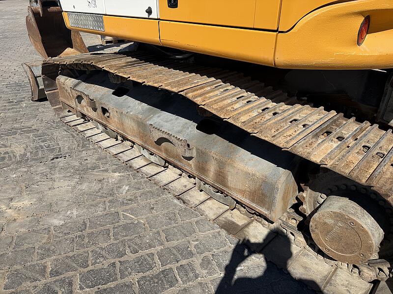 Kettenbagger Liebherr R 920 Compact LC