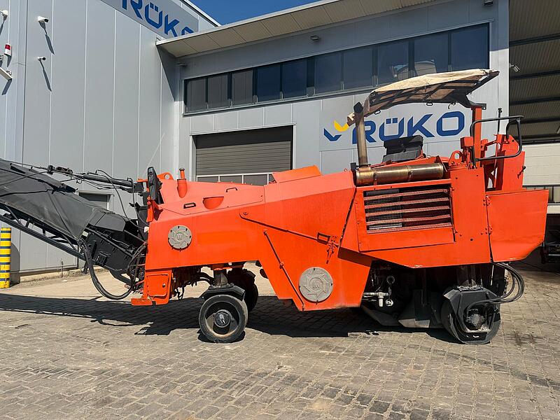 Straßenfräsen Wirtgen W 1300 F