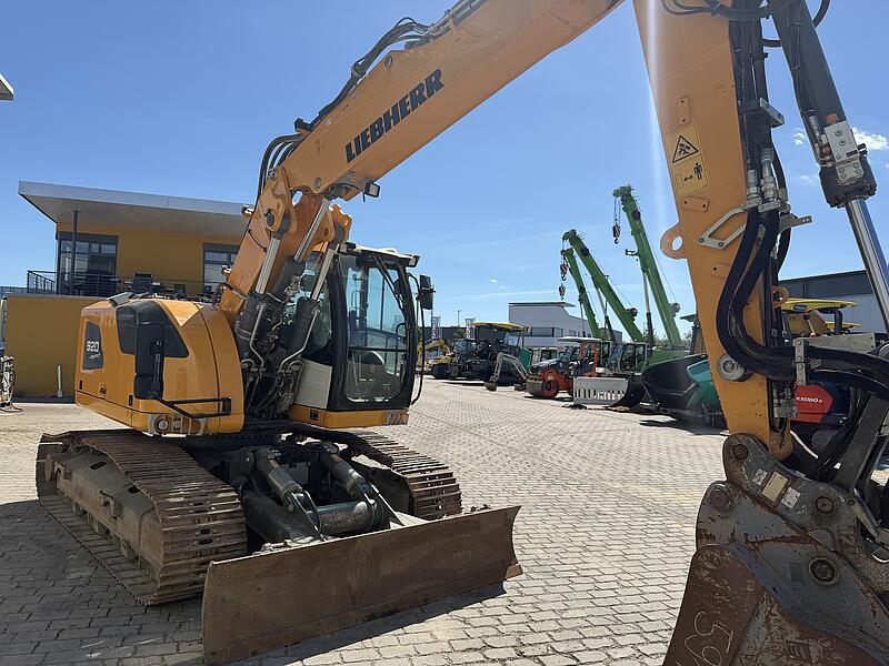 Kettenbagger Liebherr R 920 Compact LC