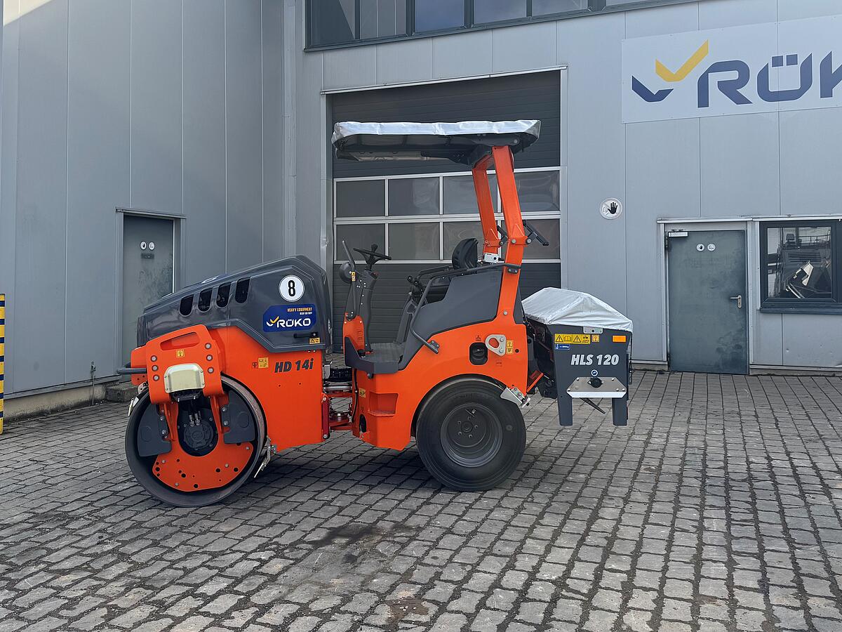 Kombiwalze Hamm HD 14i VT + Splittstreuer