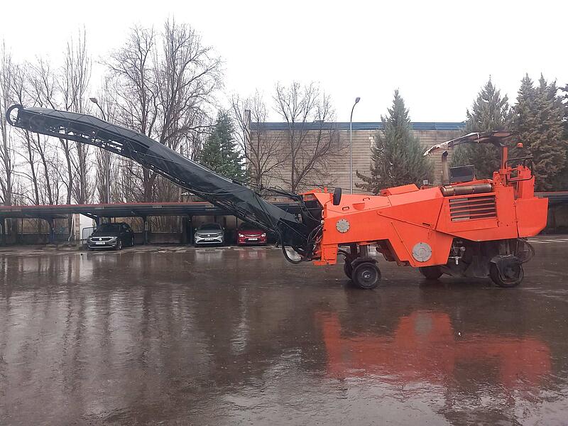 Straßenfräsen Wirtgen W 1300 F
