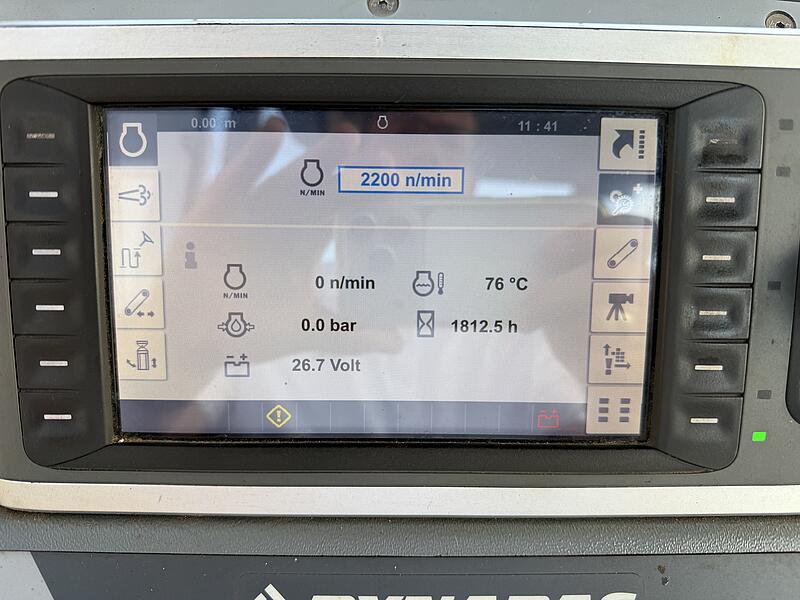 Beschicker Dynapac MF 2500 CS