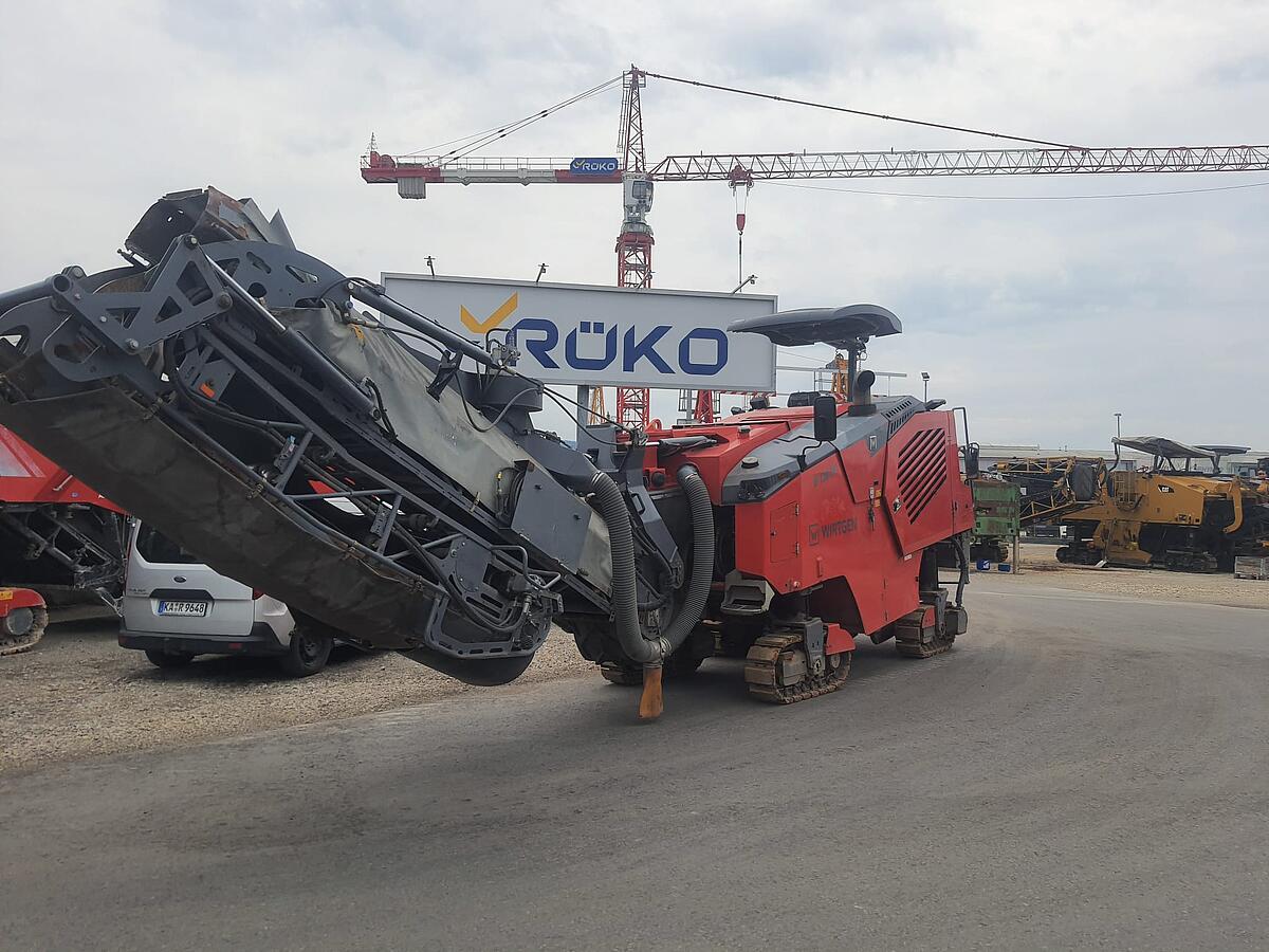 Straßenfräsen Wirtgen W 130 CFi