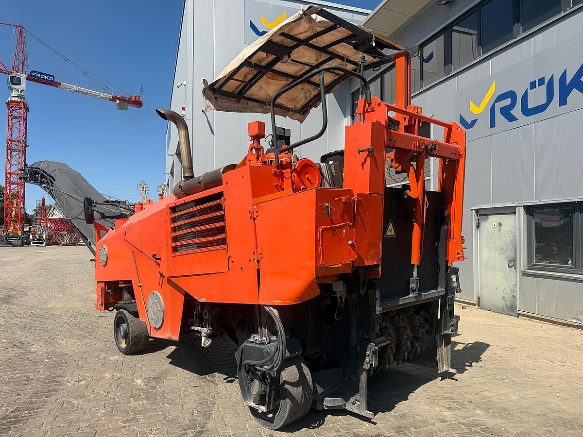 Straßenfräsen Wirtgen W 1300 F