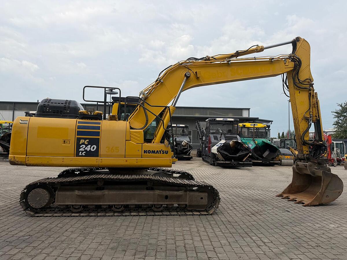 Kettenbagger Komatsu PC 240 LC-11