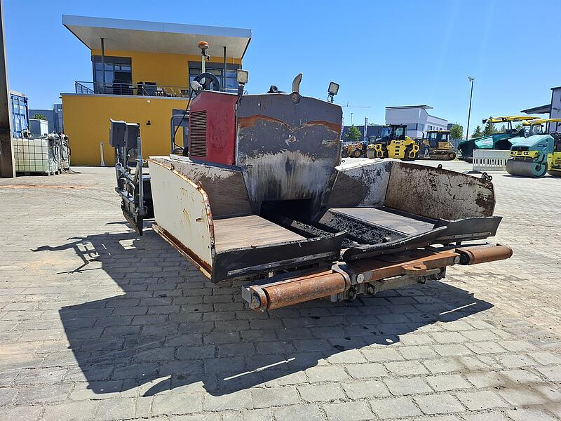 Kleinfertiger Dynapac F 1200 CS