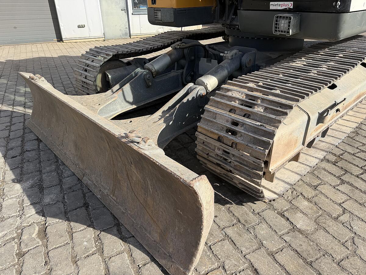 Kettenbagger Liebherr R 926 Compact Lit OilQuick