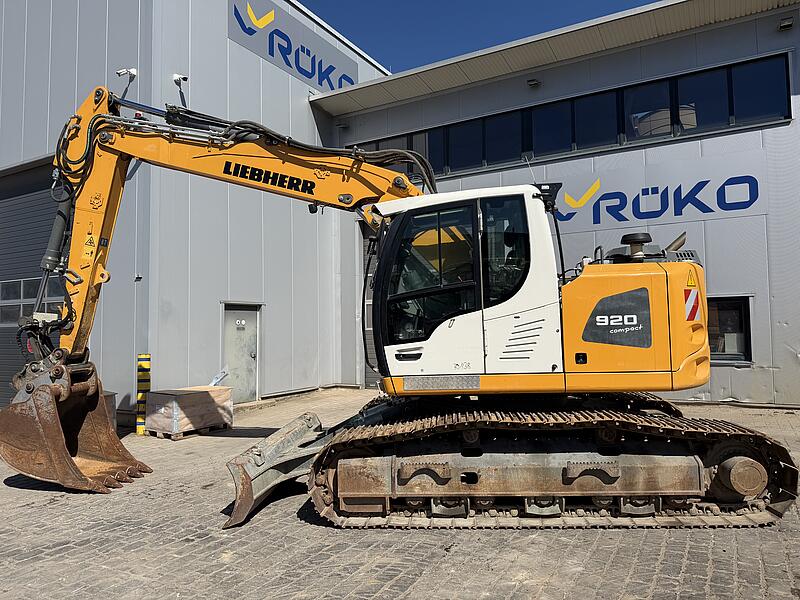 Kettenbagger Liebherr R 920 Compact LC