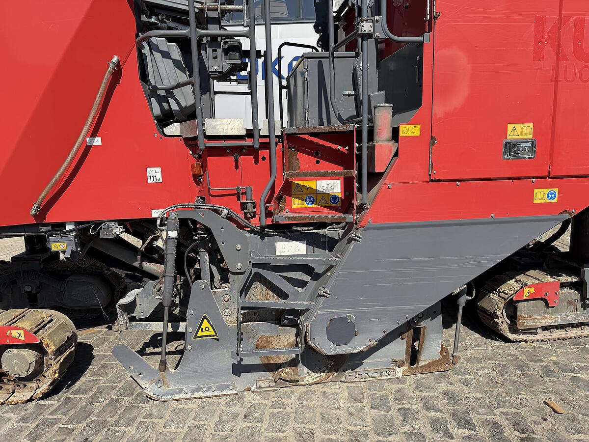 Straßenfräsen Wirtgen W 210 XP