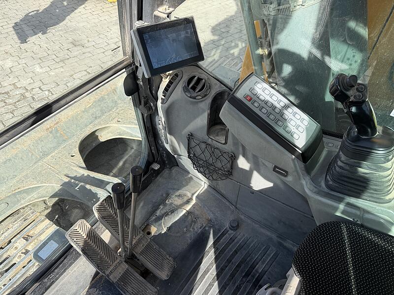 Kettenbagger Liebherr R 926 Compact Lit OilQuick