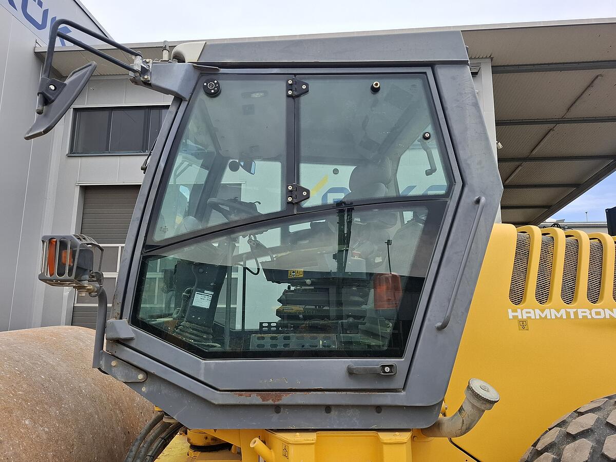 Walzenzug Hamm 3520 HT