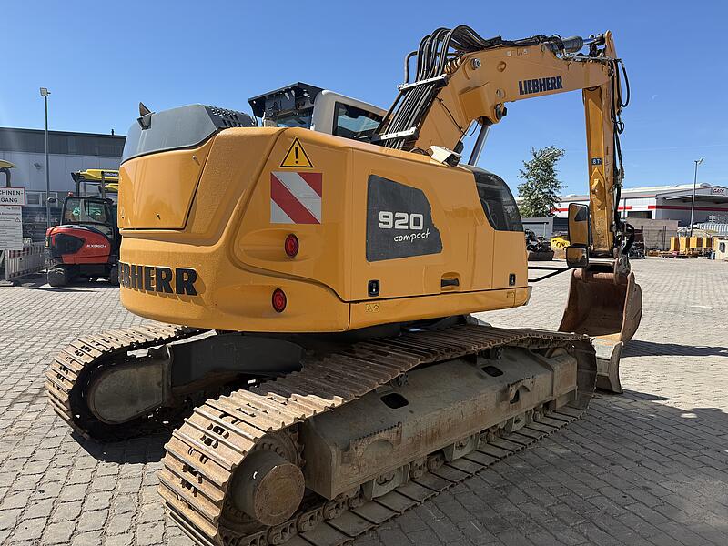 Kettenbagger Liebherr R 920 Compact LC