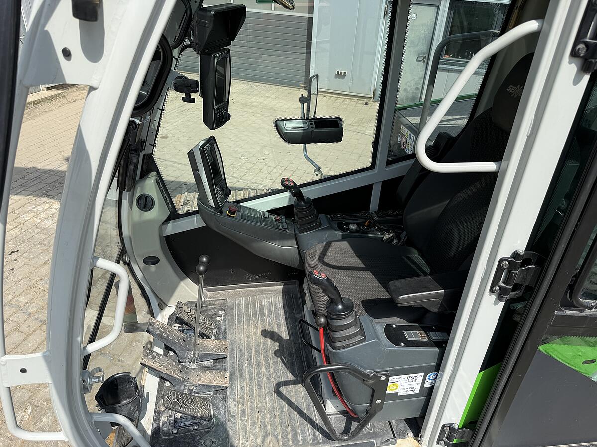 Telekrane Sennebogen 633 R Serie E