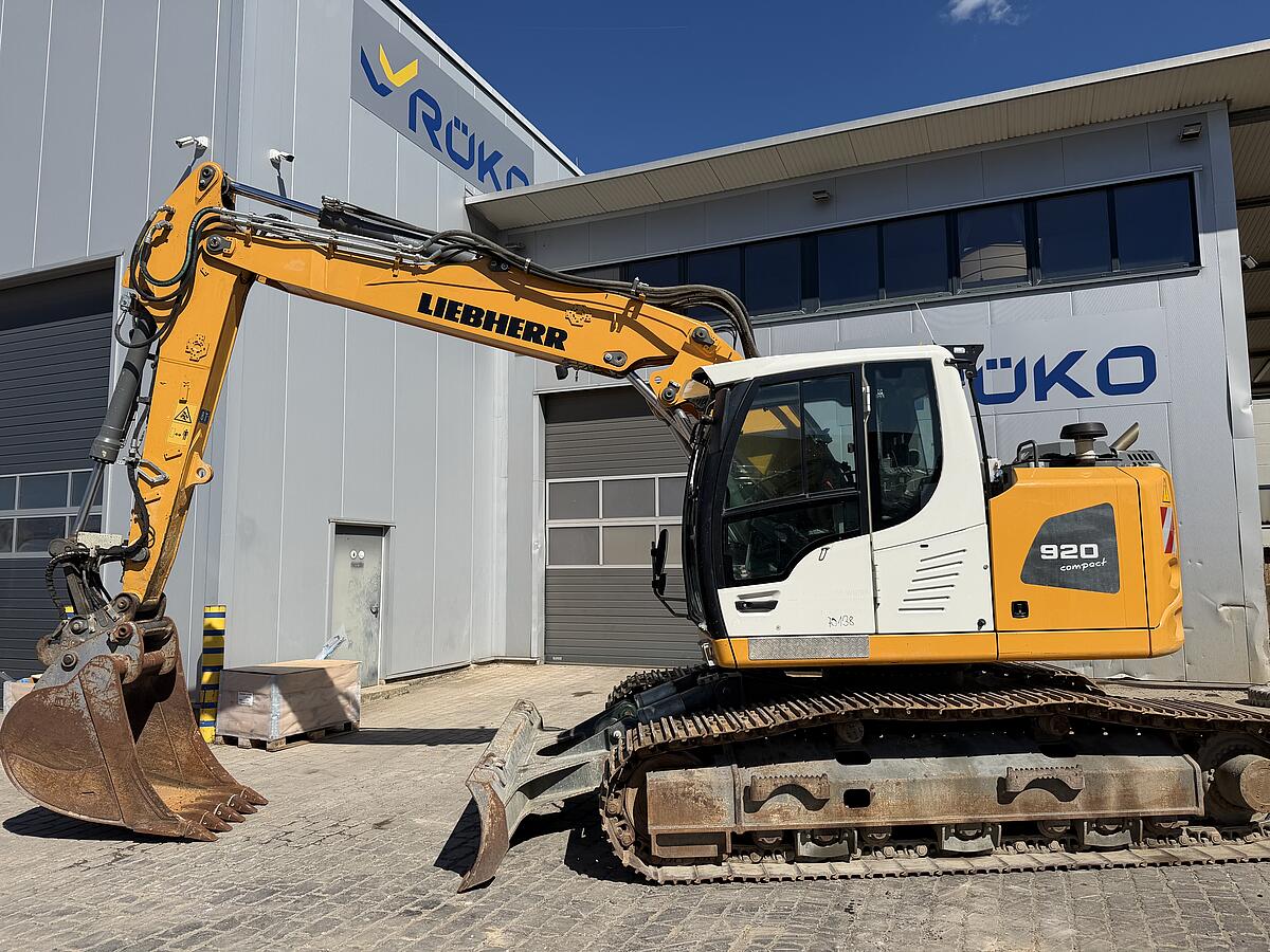 Kettenbagger Liebherr R 920 Compact LC