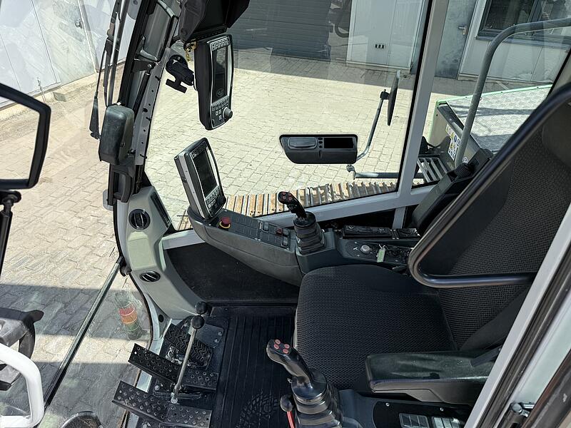 Telekrane Sennebogen 643 R Serie E